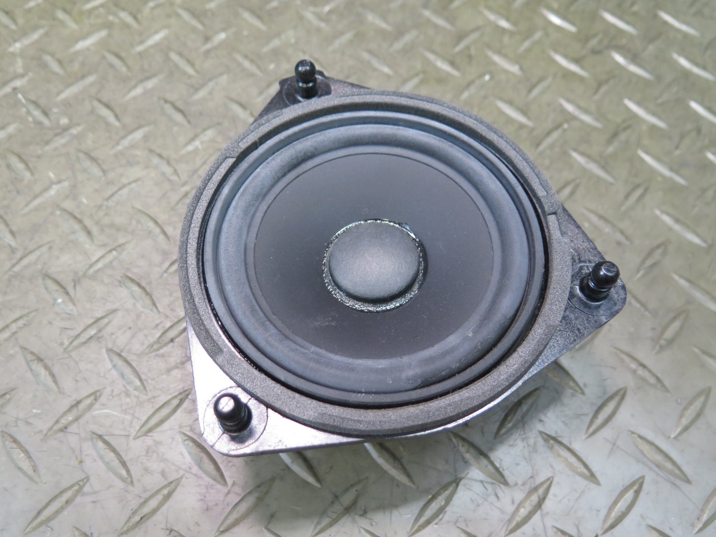 2012-2015 Mercedes X166 W166 Ml-class Front or Rear Audio Speaker Set of 2