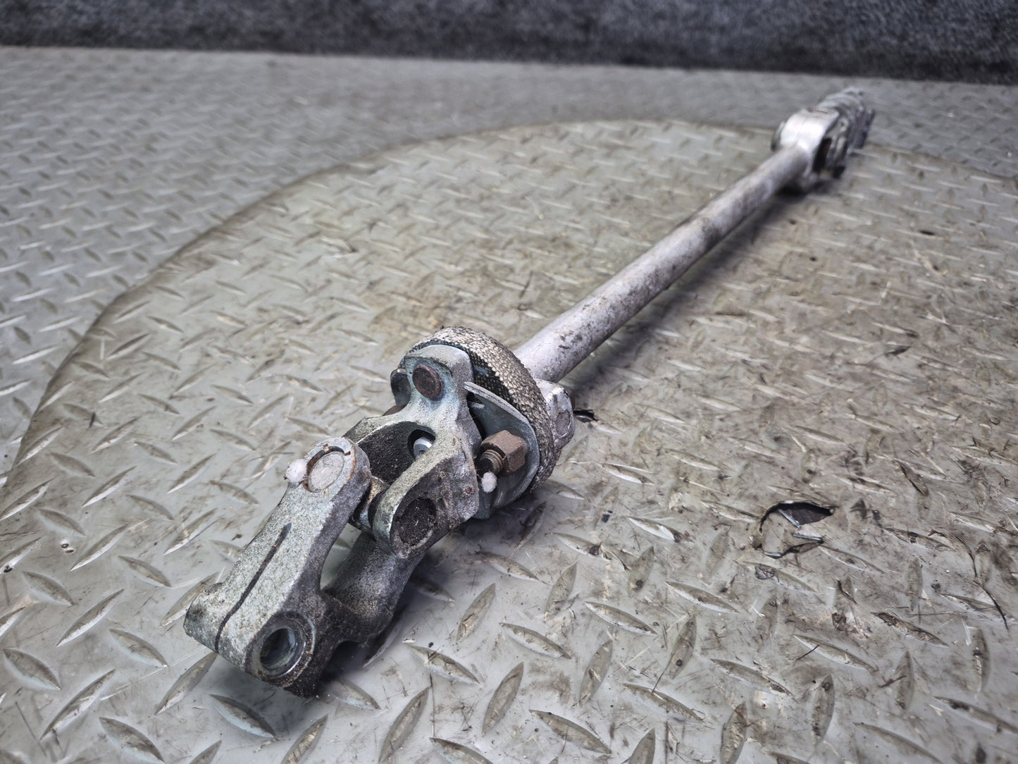 92-96 Chevrolet Corvette C4 Steering Column Coupler Intermediate Shaft OEM