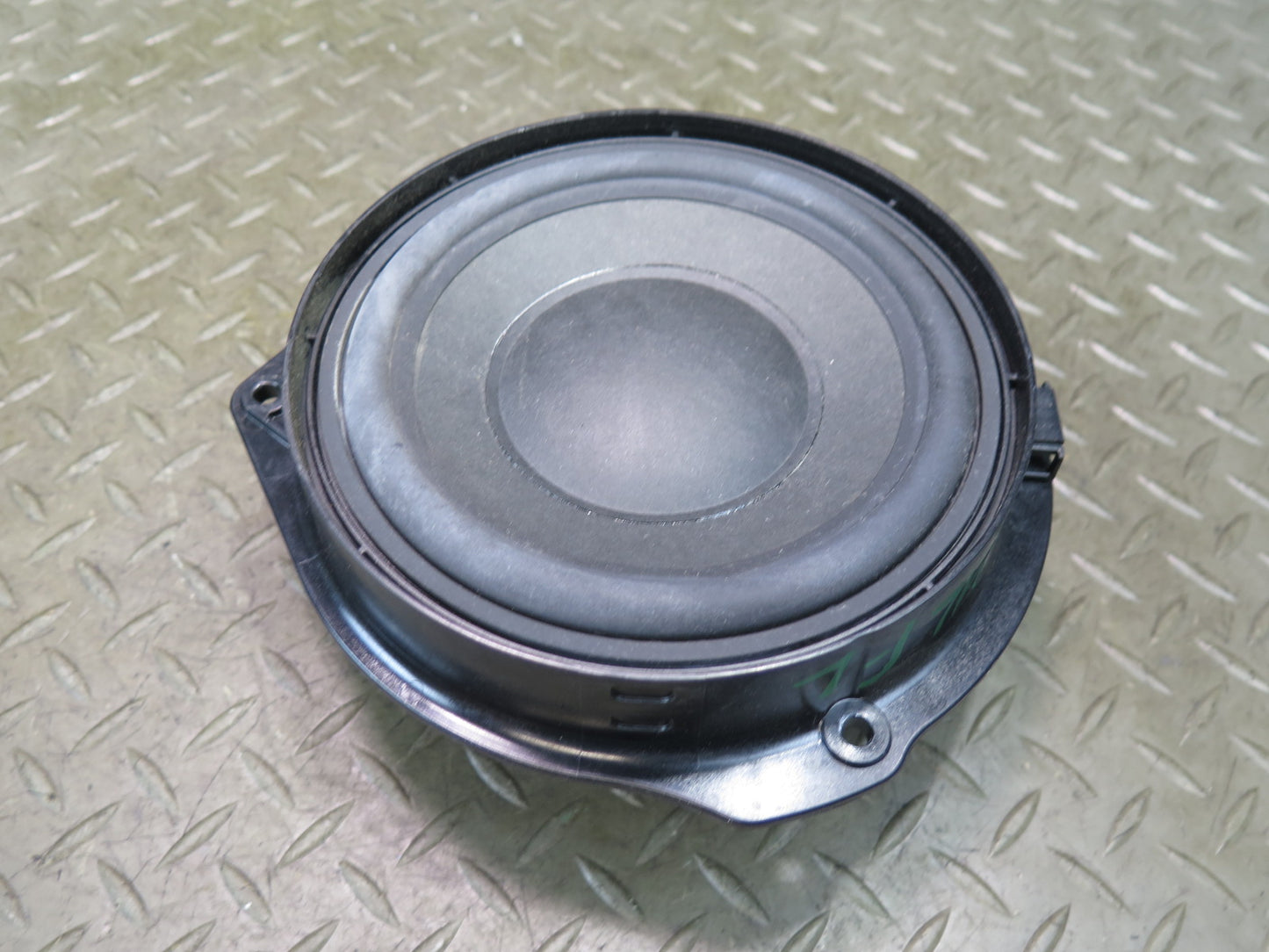 2012-2015 Mercedes X166 W166 Ml-class Front Door Audio Speaker Set of 2
