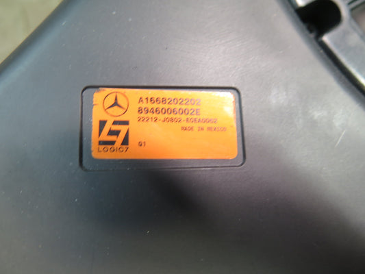 2012-2015 Mercedes X166 W166 Ml-class Rear Harman Kardon Subwoofer Speaker Box