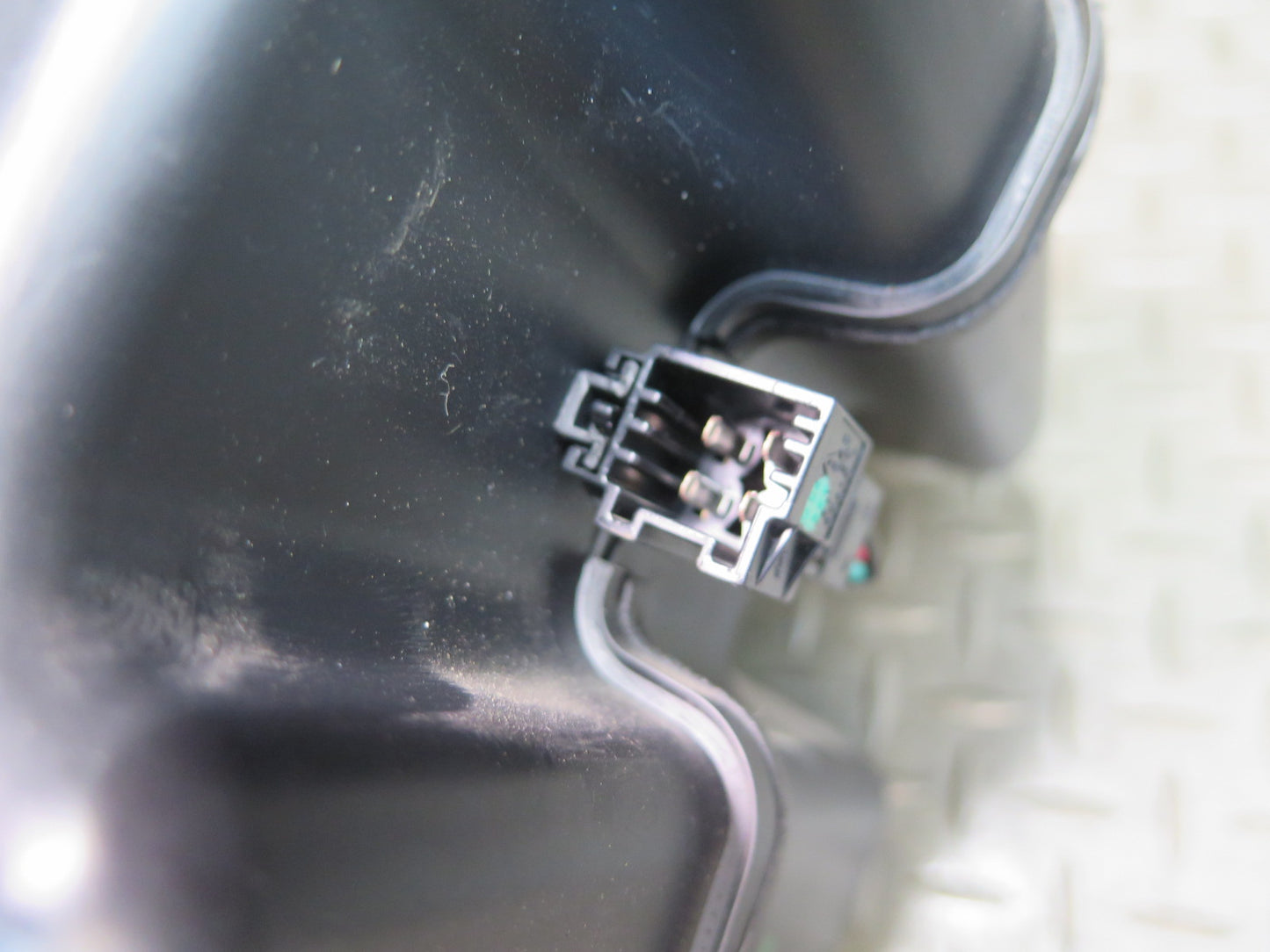 2012-2015 Mercedes X166 W166 Ml-class Rear Harman Kardon Subwoofer Speaker Box