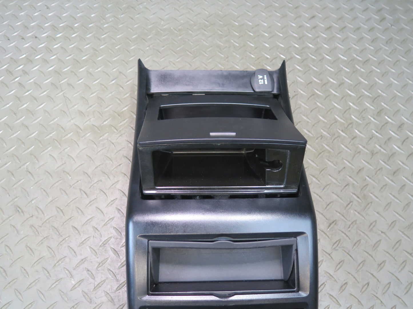 2012-2015 Mercedes X166 W166 Ml-class Rear Center Console Trim Panel w Air Vent