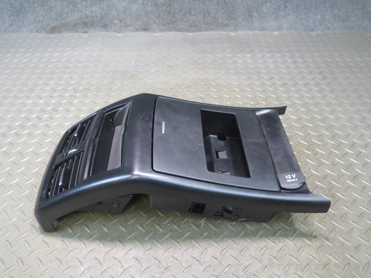 2012-2015 Mercedes X166 W166 Ml-class Rear Center Console Trim Panel w Air Vent
