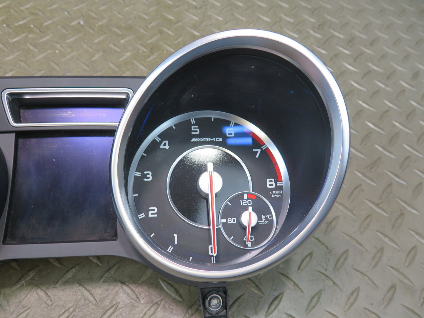 2012-2015 Mercedes W166 ML63 AMG Instrument Cluster Gauge Speedometer 1669002007