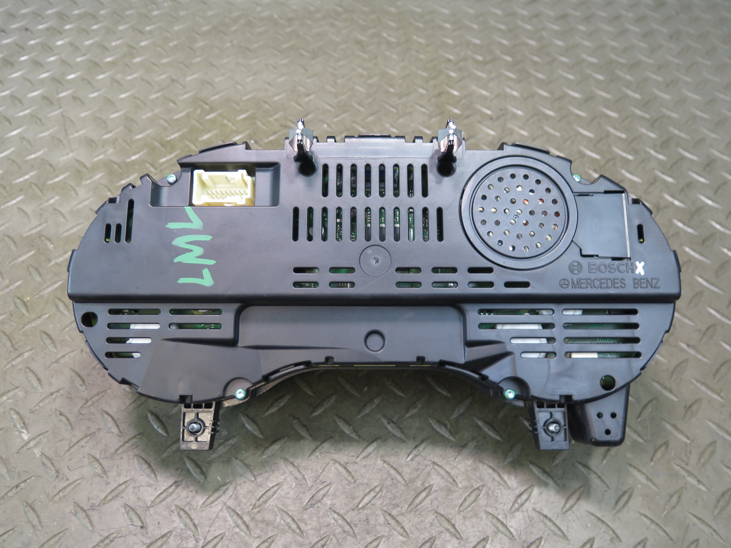 2012-2015 Mercedes W166 ML63 AMG Instrument Cluster Gauge Speedometer 1669002007
