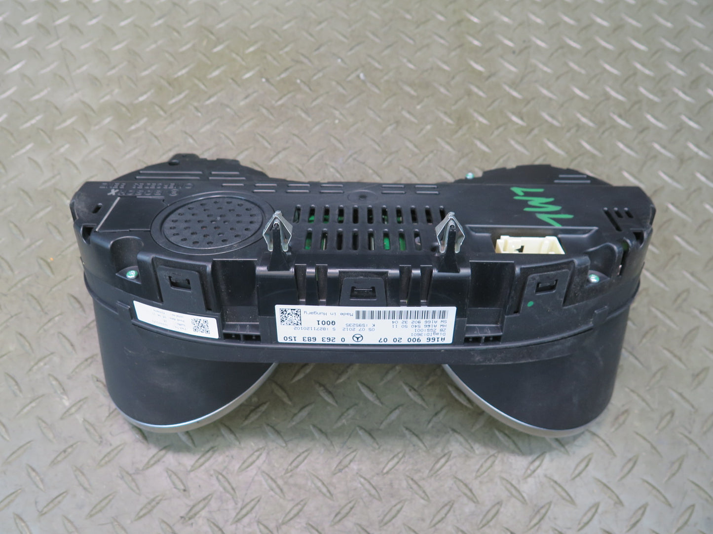2012-2015 Mercedes W166 ML63 AMG Instrument Cluster Gauge Speedometer 1669002007