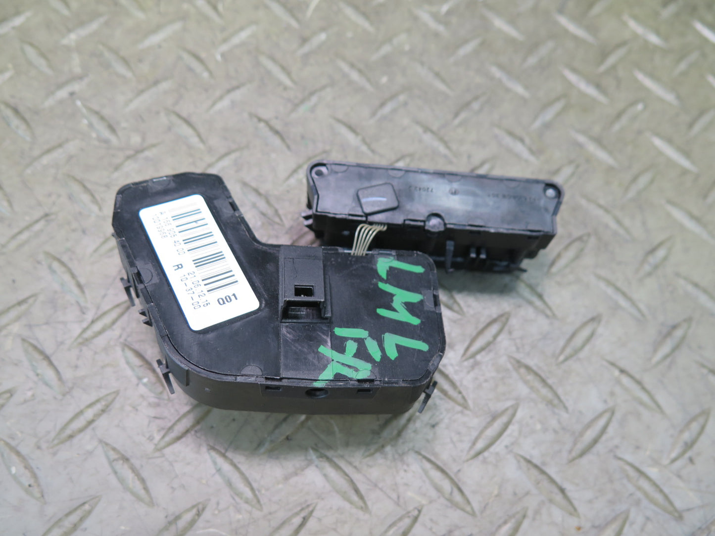 2012-2015 Mercedes X166 W166 ML Front Right Seat Adjust Memory Control Switch
