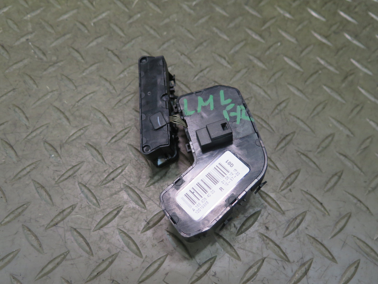 2012-2015 Mercedes X166 W166 ML Front Right Seat Adjust Memory Control Switch