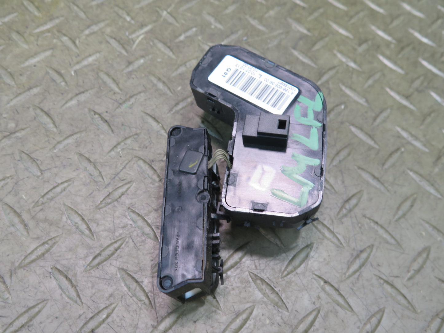 2012-2015 Mercedes X166 W166 ML Front Left Seat Adjust Memory Control Switch