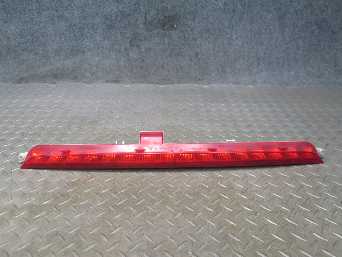 2012-2015 Mercedes X166 W166 Ml-class Rear Third 3RD Brake Light Lamp