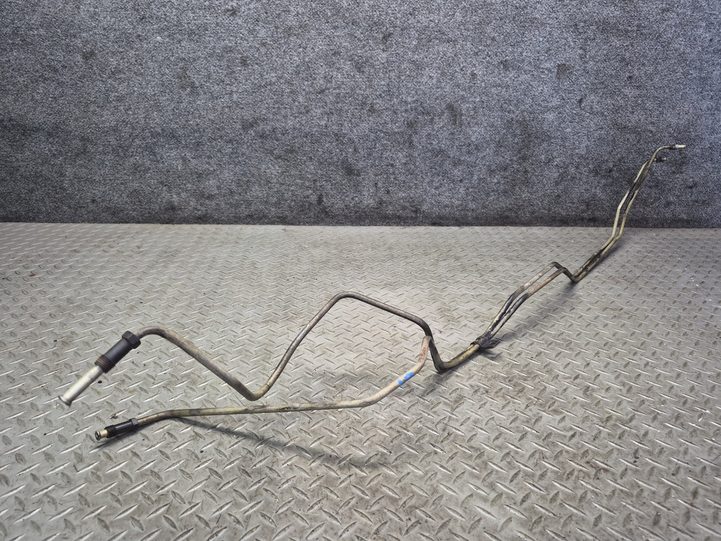 1995 Chevrolet Corvette C4 4L60E A/T Auto Transmission Oil Cooler Pipe Line OEM