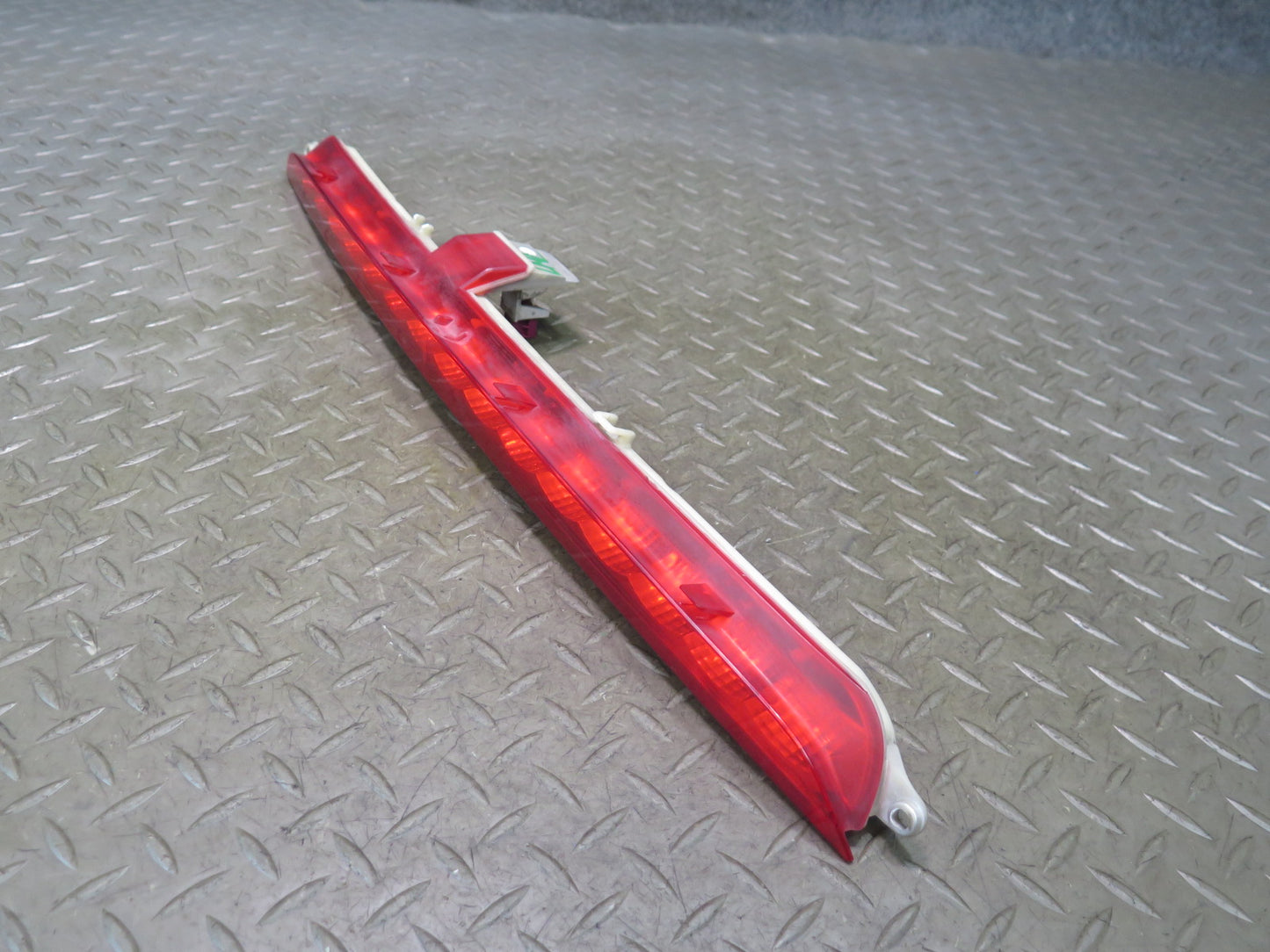 2012-2015 Mercedes X166 W166 Ml-class Rear Third 3RD Brake Light Lamp