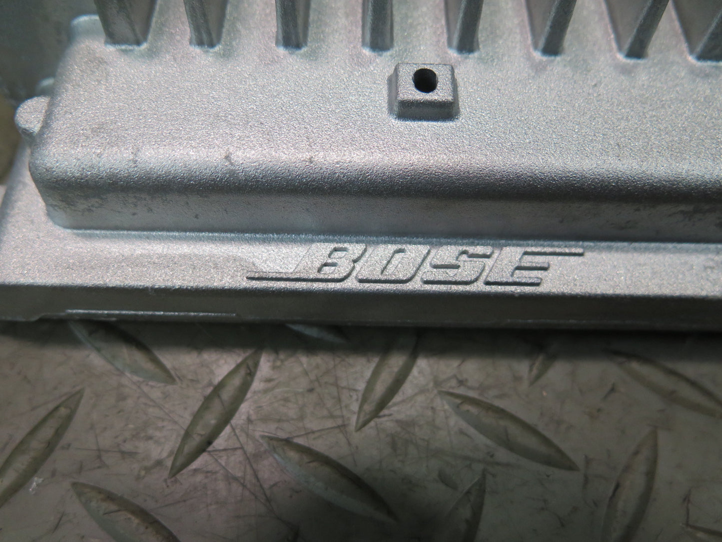 10-19 Nissan Z34 370Z Convertible Bose Audio System Amplifier 28061-1ET0A OEM