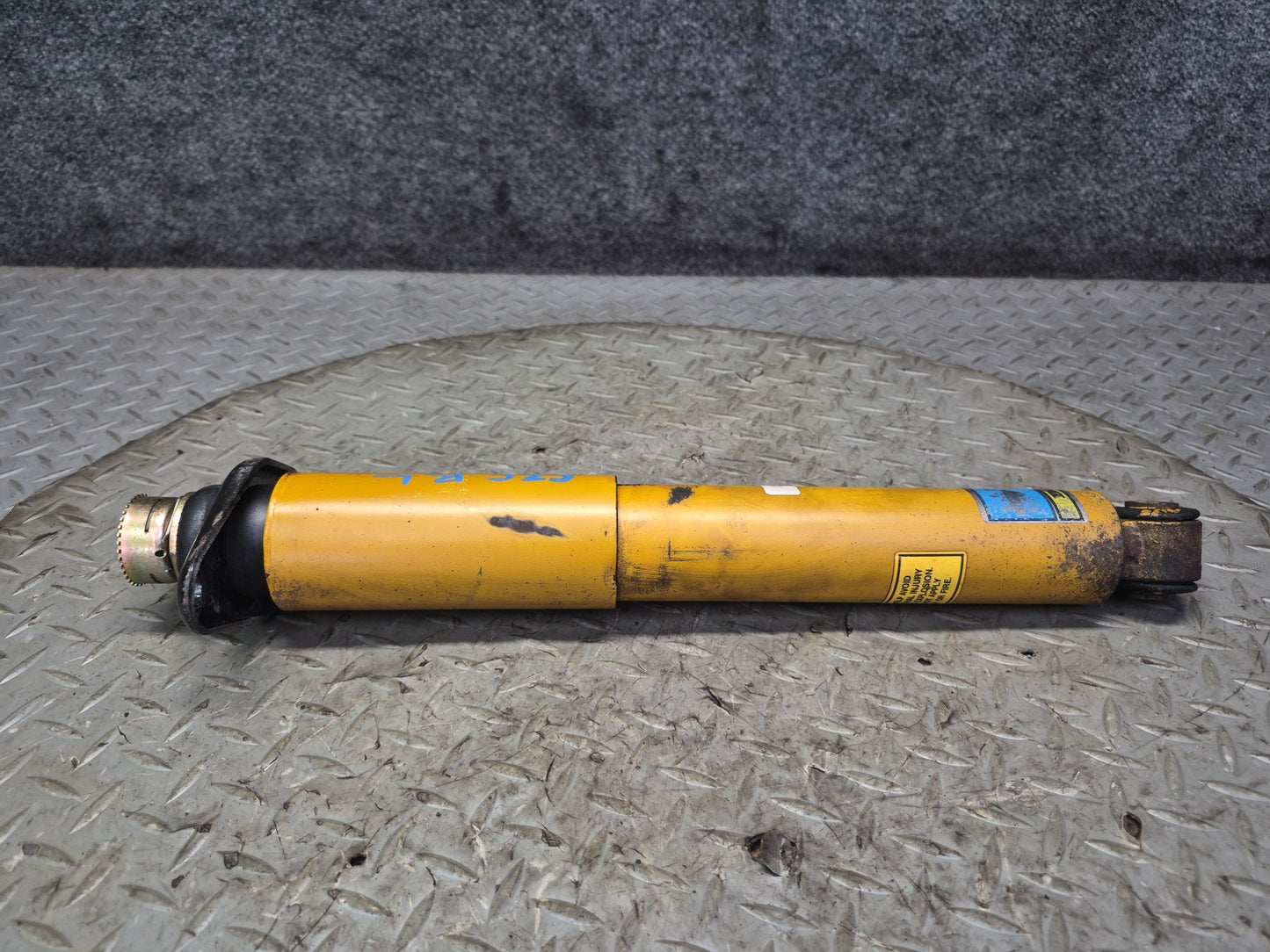 88-96 Chevrolet Corvette C4 Convert Set of 2 Rear Bilstein Strut Shock Absorber