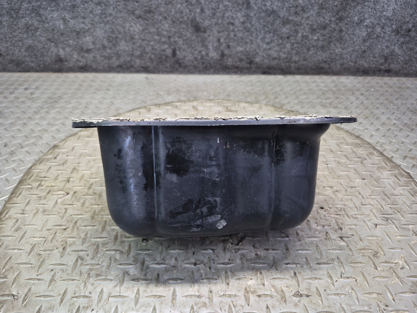 1996-1997 Lexus FZJ80L LX450 4.5L Engine Motor Lower Oil Pan