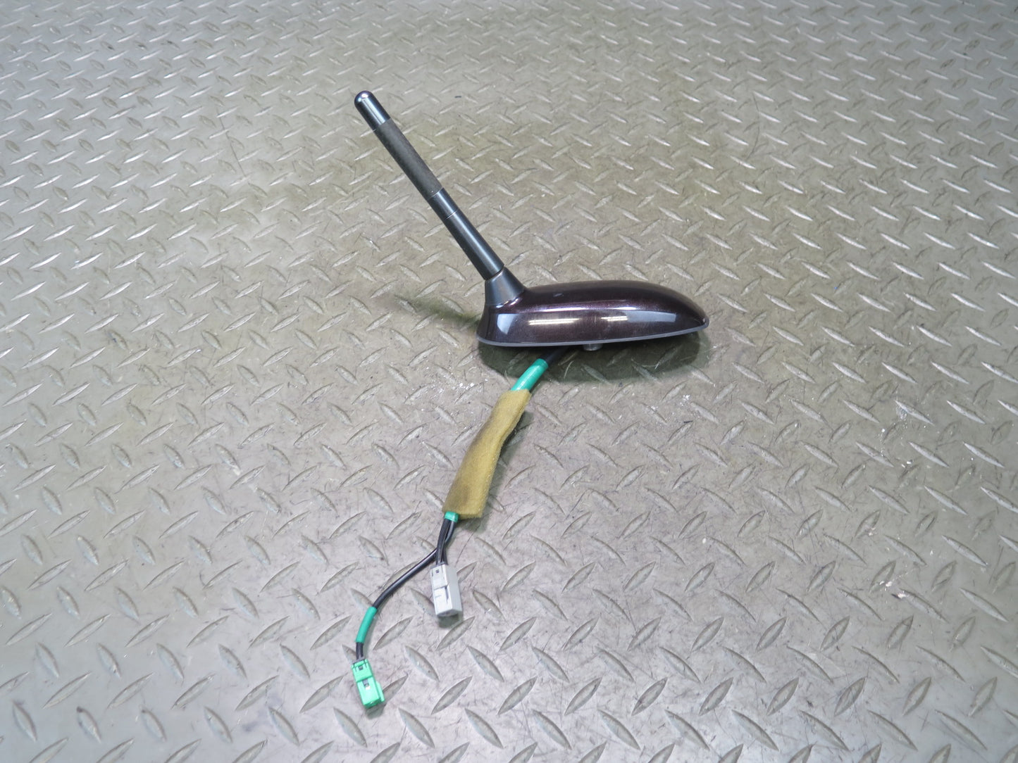 13-19 Nissan Z34 370Z Convertible Rear Trunk Radio Antenna Cherry Metallic OEM