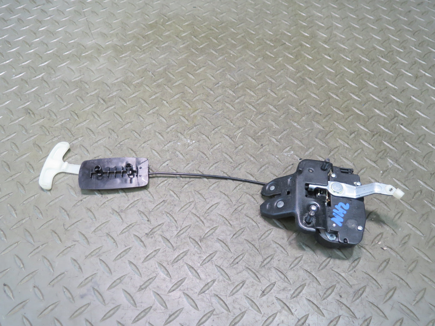 10-20 Nissan 370Z Z34 Rear Trunk Lid Lock Latch Actuator w Pull Handle OEM
