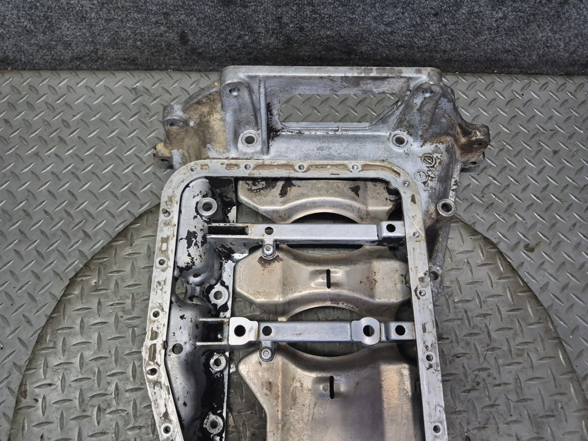 1996-1997 Lexus FZJ80L LX450 4.5L Engine Motor Upper Oil Pan Sump