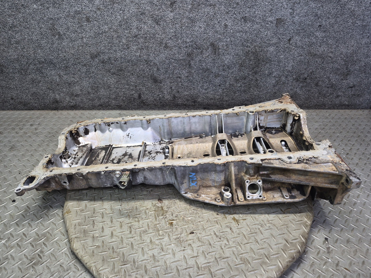 1996-1997 Lexus FZJ80L LX450 4.5L Engine Motor Upper Oil Pan Sump