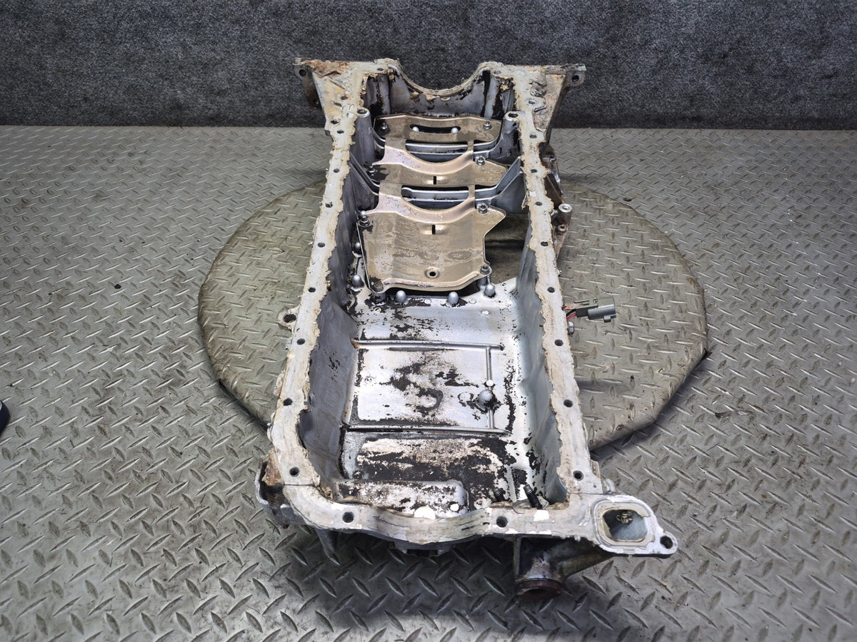 1996-1997 Lexus FZJ80L LX450 4.5L Engine Motor Upper Oil Pan Sump