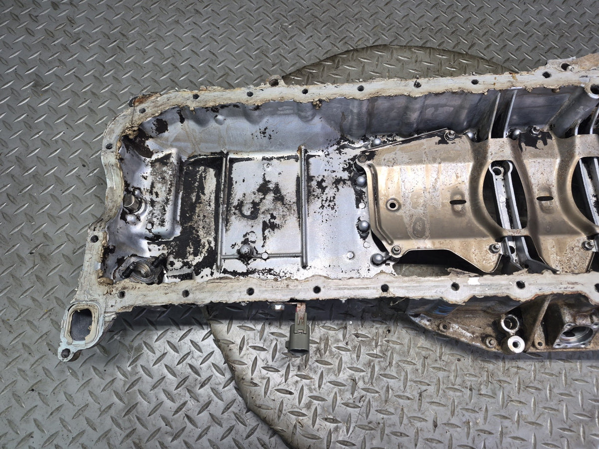 1996-1997 Lexus FZJ80L LX450 4.5L Engine Motor Upper Oil Pan Sump