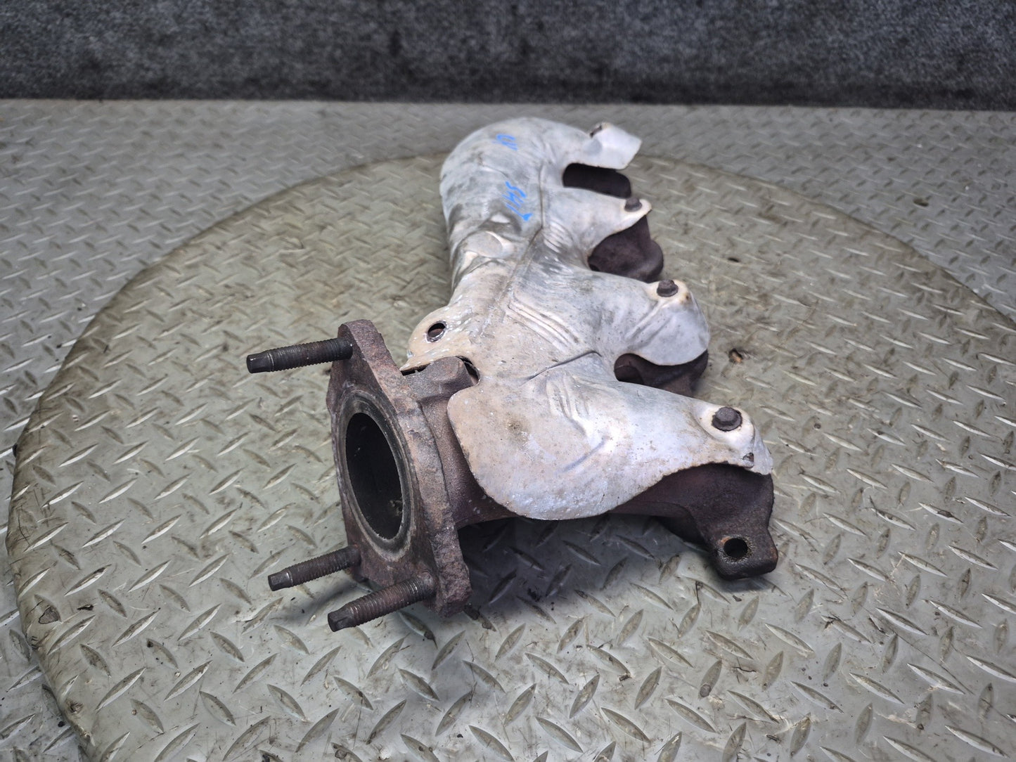 2003-2007 Hummer H2 6.0L Left & Right Exhaust Manifold Set of 2