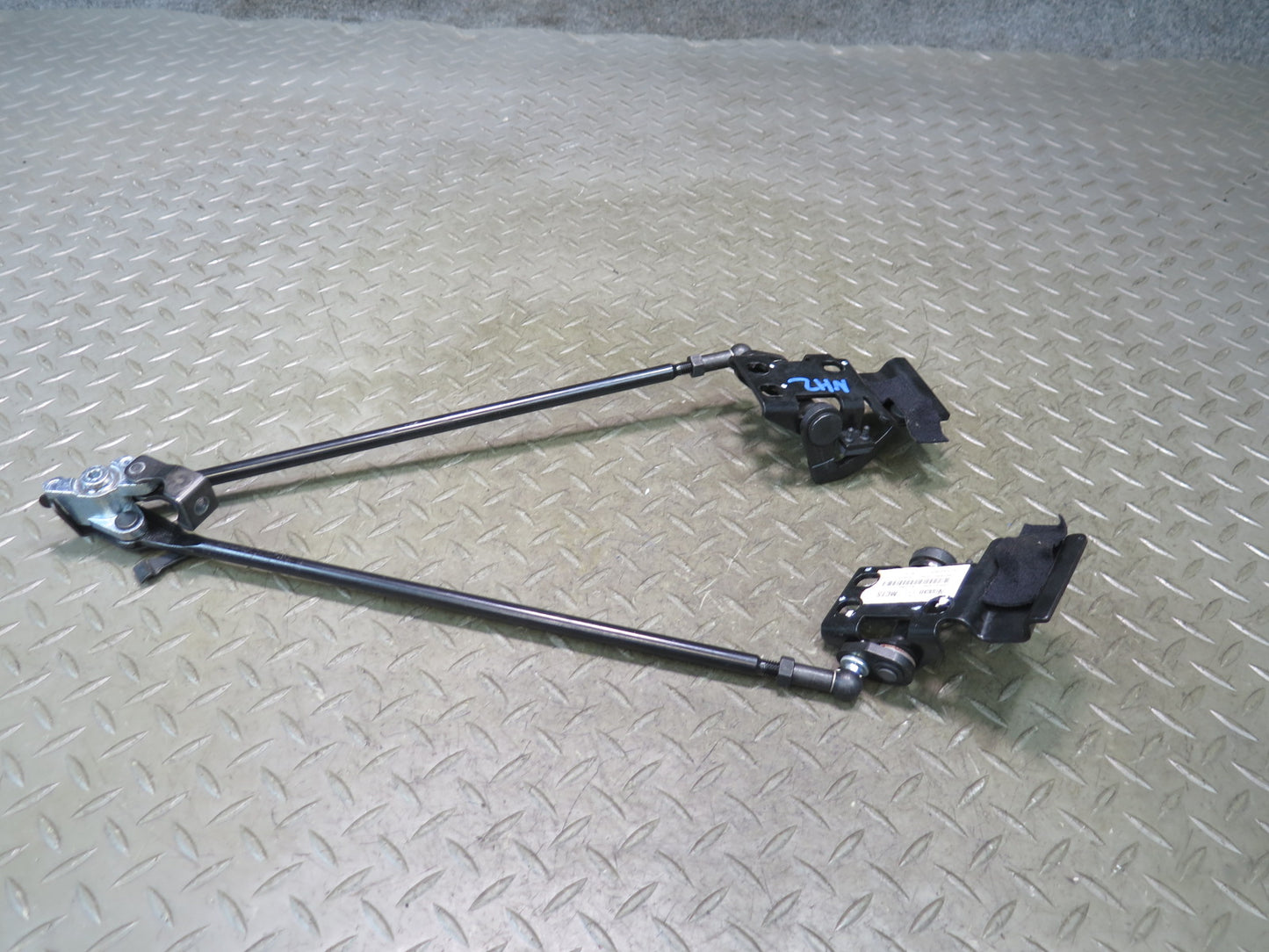 10-19 Nissan Z34 370Z Convertible TOP Roof Lock Latch Assembly OEM