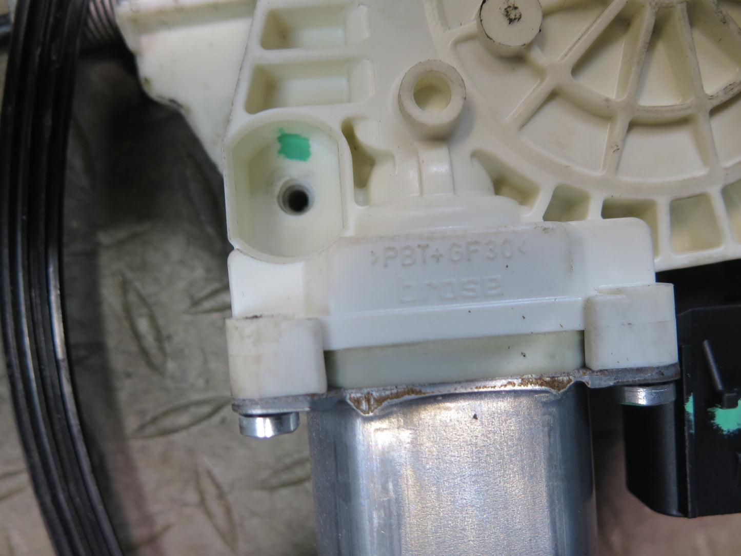 09-20 Nissan 370Z Z34 Right Door Window Regulator w Motor OEM