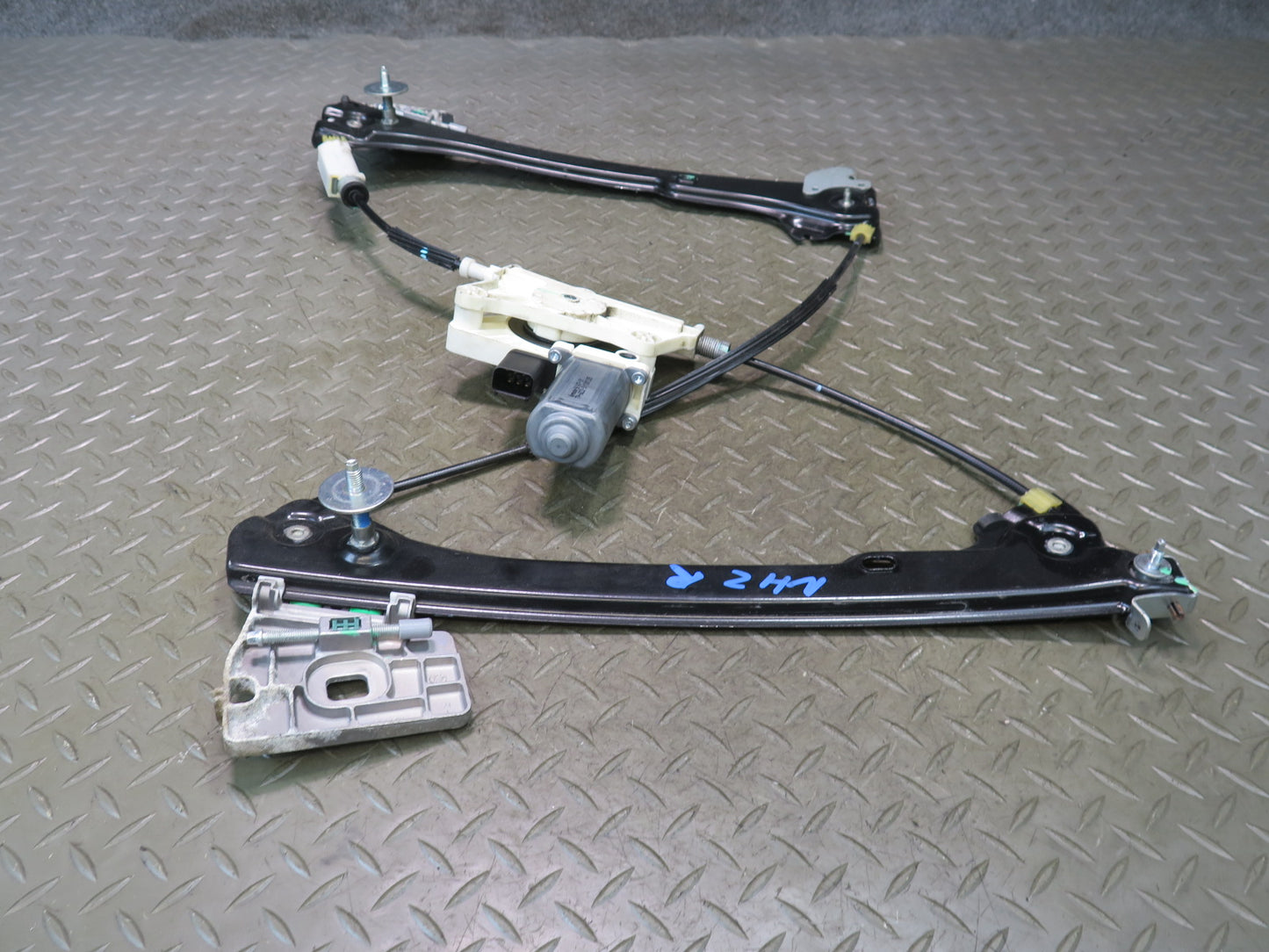 09-20 Nissan 370Z Z34 Right Door Window Regulator w Motor OEM