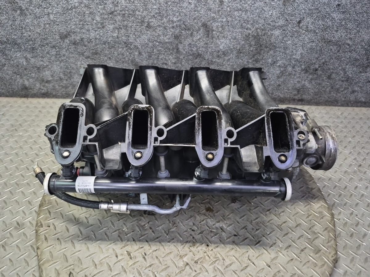 2003-2007 Hummer H2 LQ4 Intake Manifold w Fuel Rail Injector Set