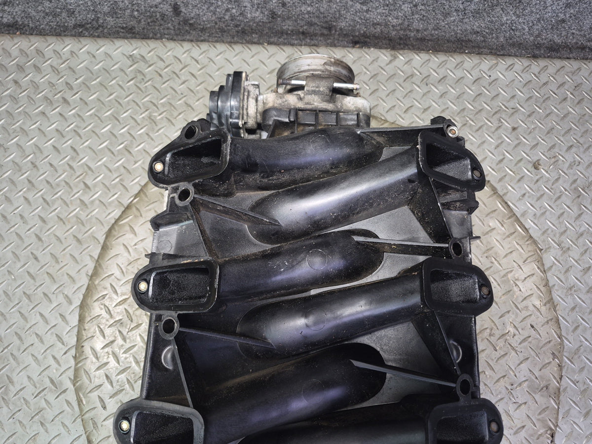 2003-2007 Hummer H2 LQ4 Intake Manifold w Fuel Rail Injector Set