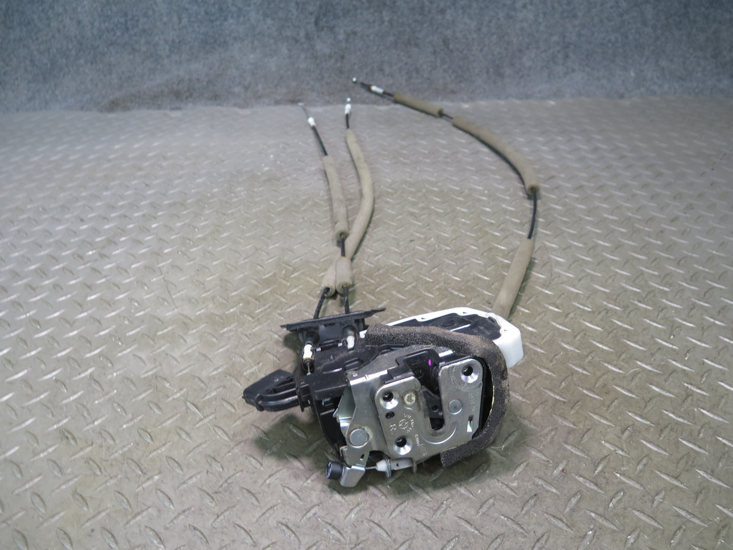09-20 Nissan 370Z Z34 Front Right Passenger Door Lock Latch Actuator OEM