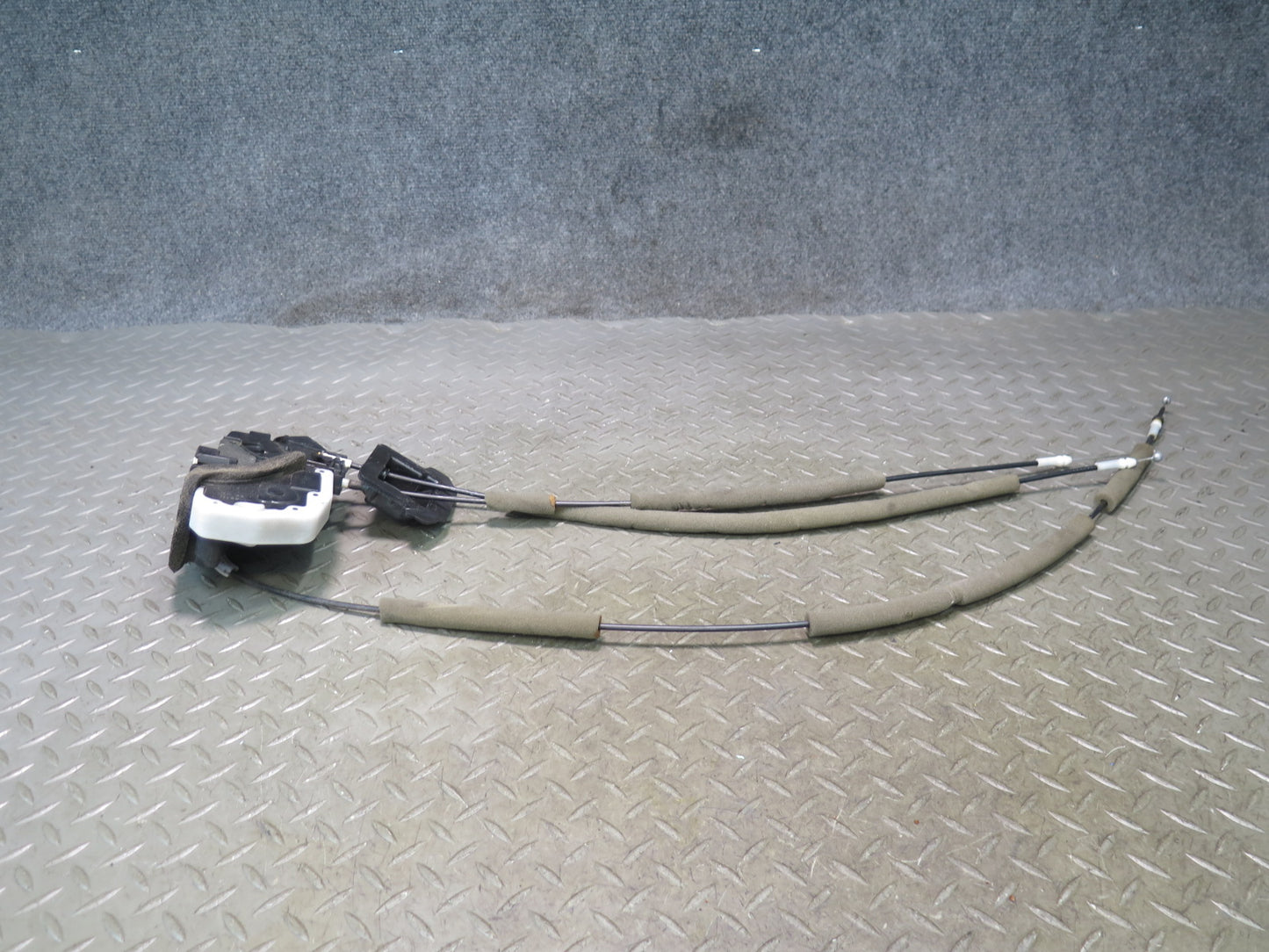 09-20 Nissan 370Z Z34 Front Right Passenger Door Lock Latch Actuator OEM