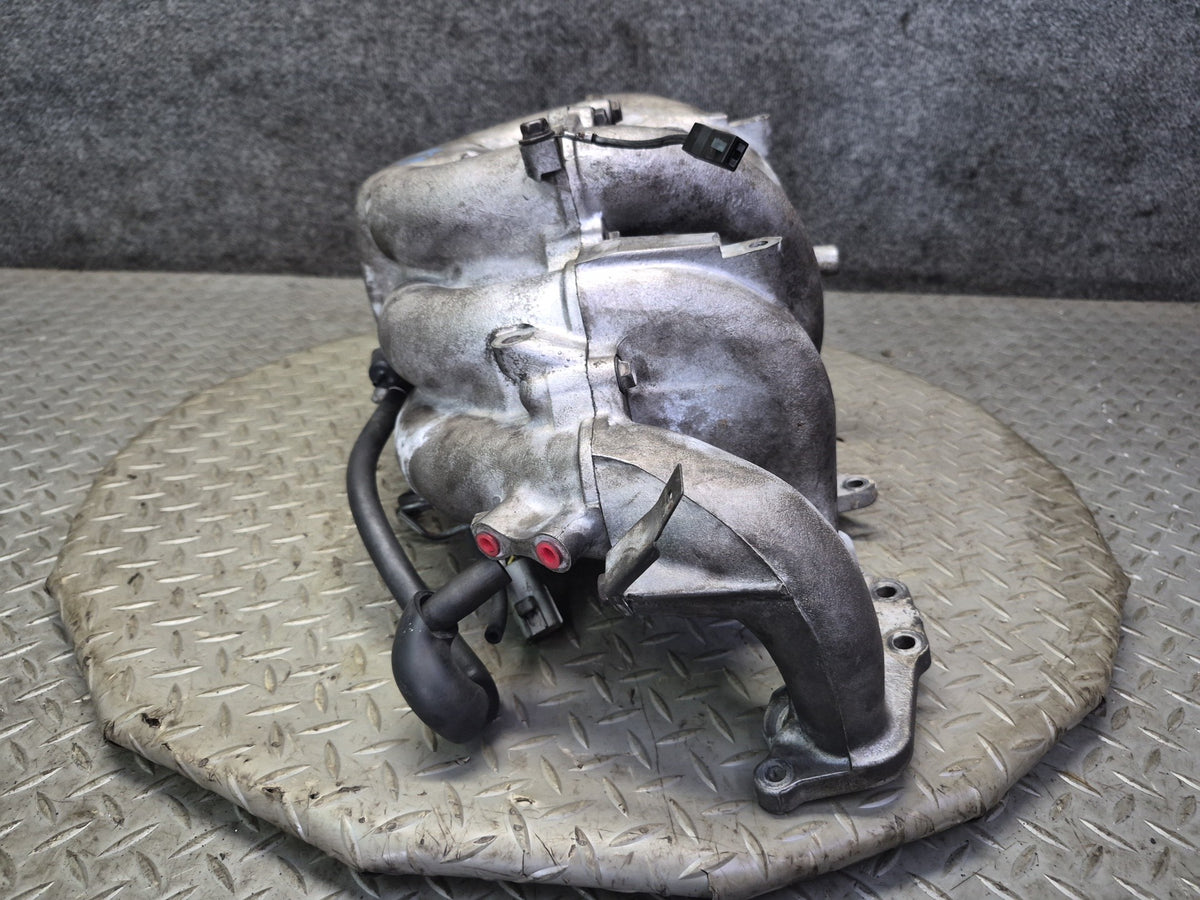 1996-1997 Lexus FZJ80L LX450 4.5L Intake Manifold