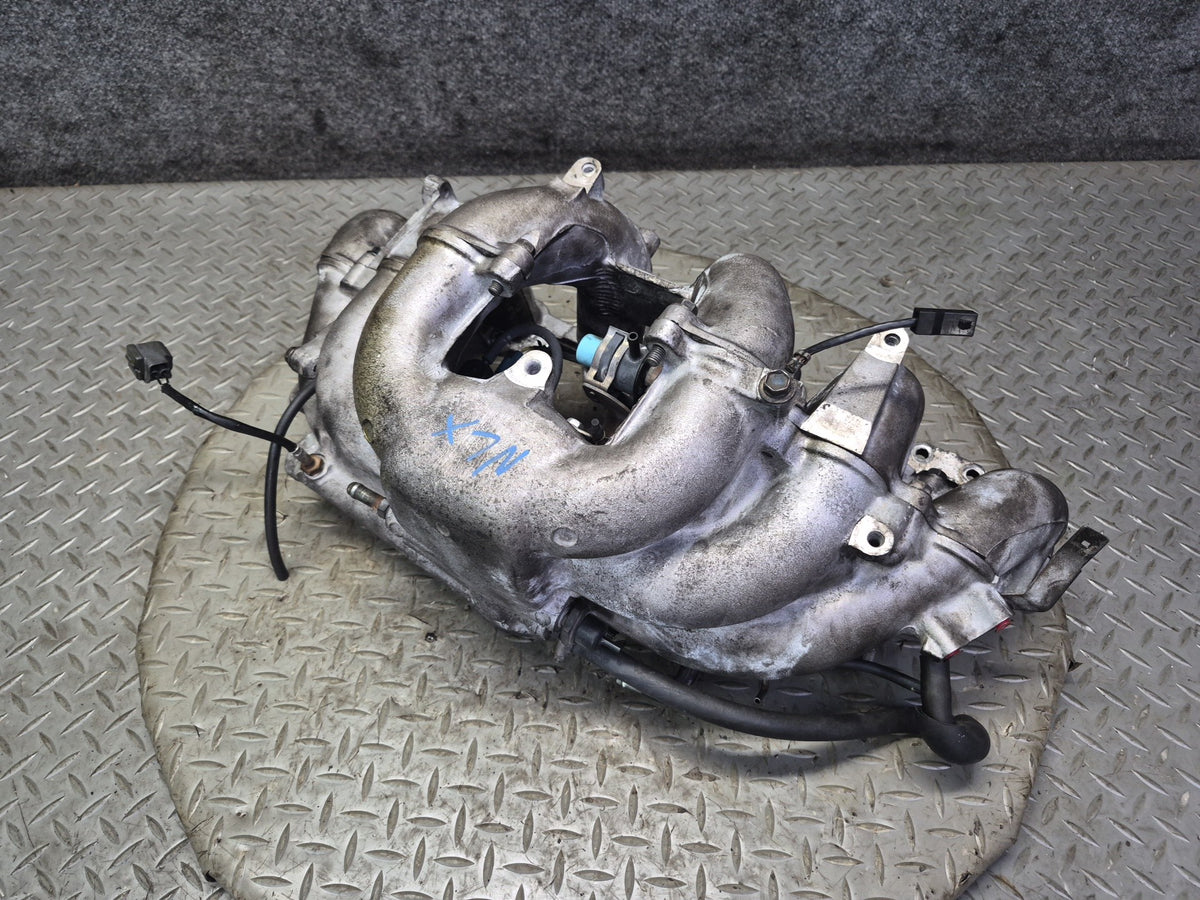 1996-1997 Lexus FZJ80L LX450 4.5L Intake Manifold
