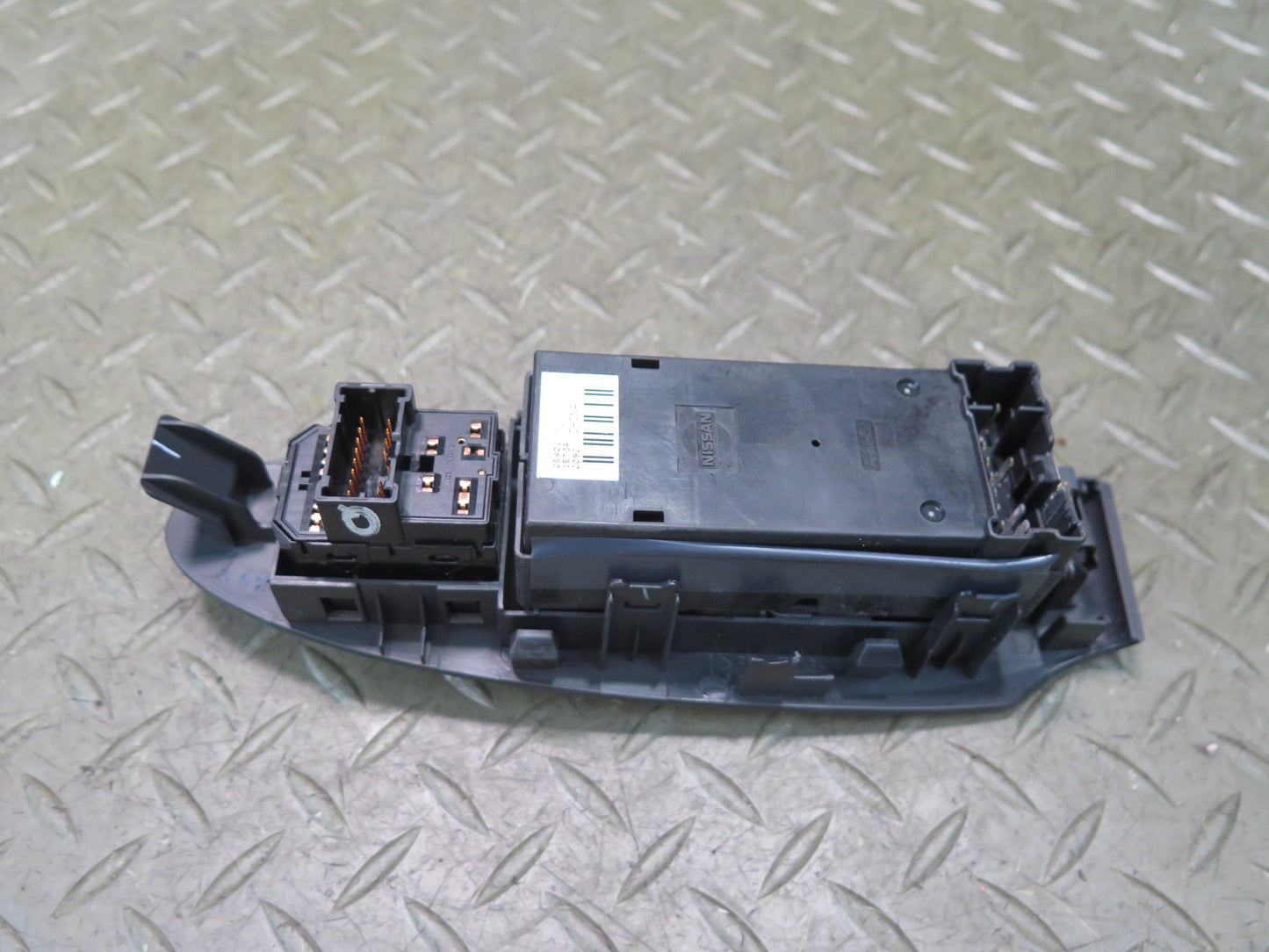 10-19 Nissan 370Z Convert Left Door Master Power Window Mirror Switch w Trim OEM
