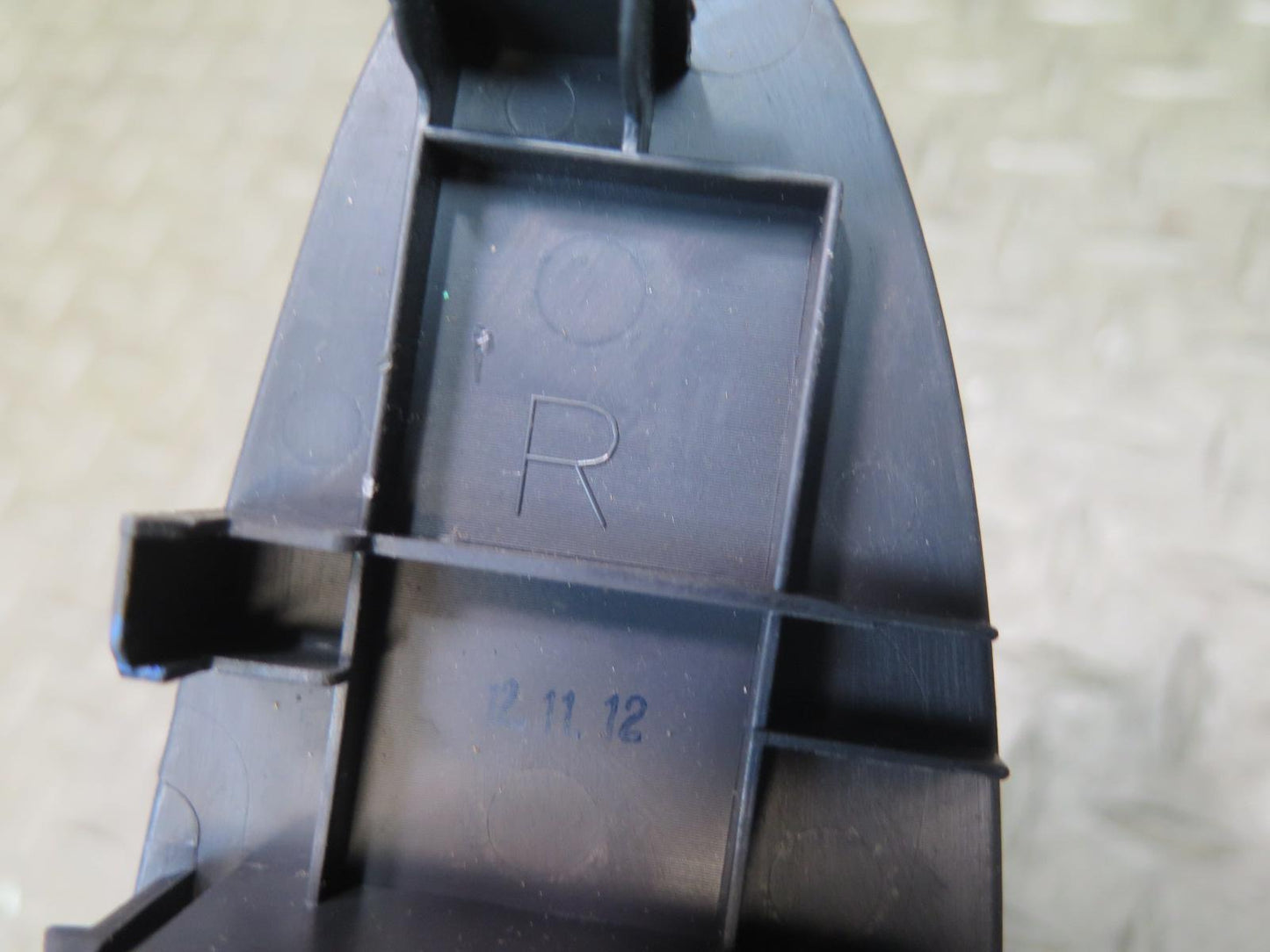 10-19 Nissan Z34 370Z Convert Right Power Window Lock Switch w Trim Cover OEM