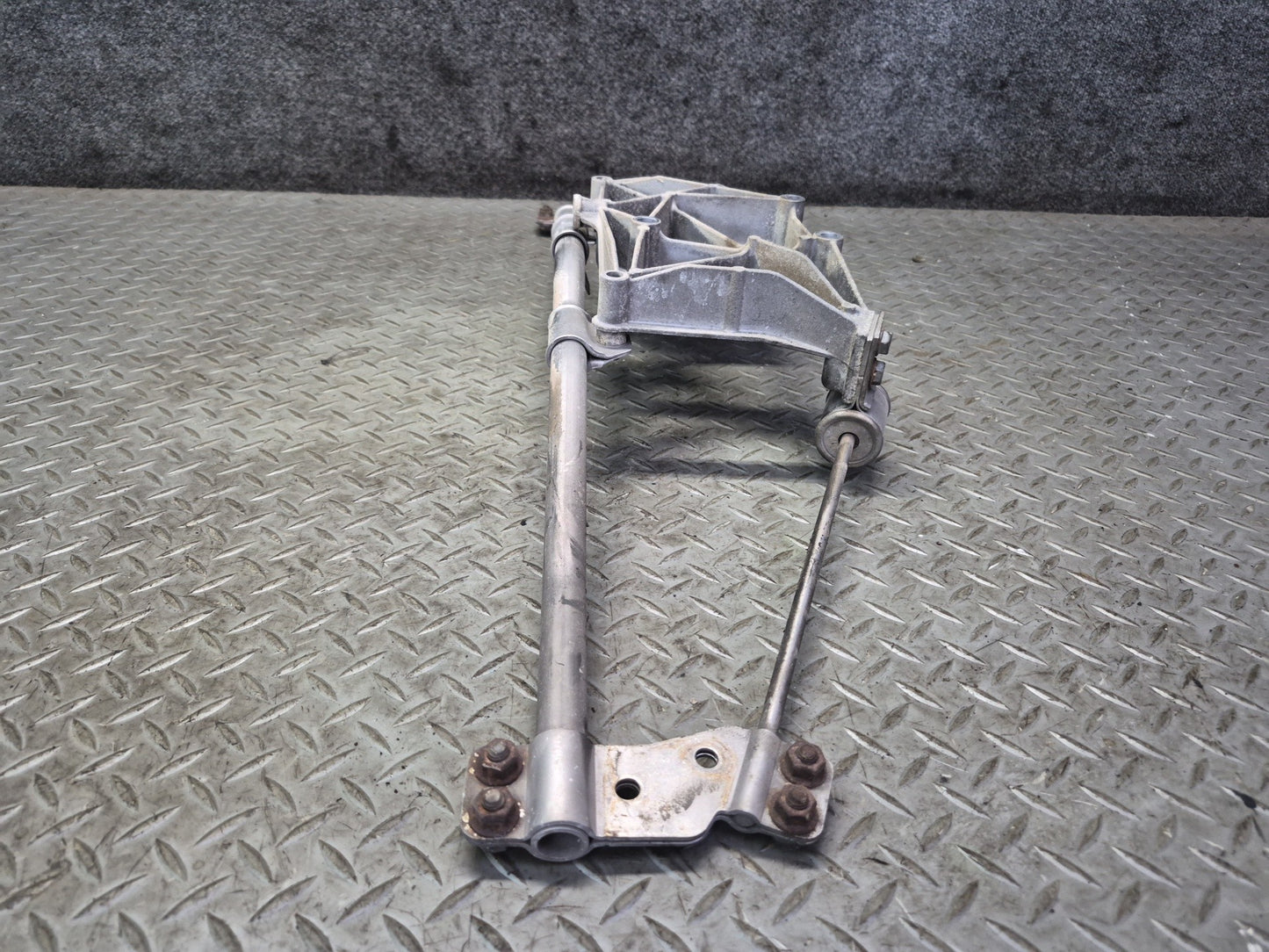 2005-2008 Porsche Boxster 987 2.7L Exhaust Muffler Support Bracket Mount
