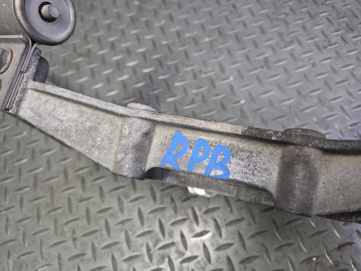 2005-2008 Porsche Boxster 987 2.7L Exhaust Muffler Support Bracket Mount