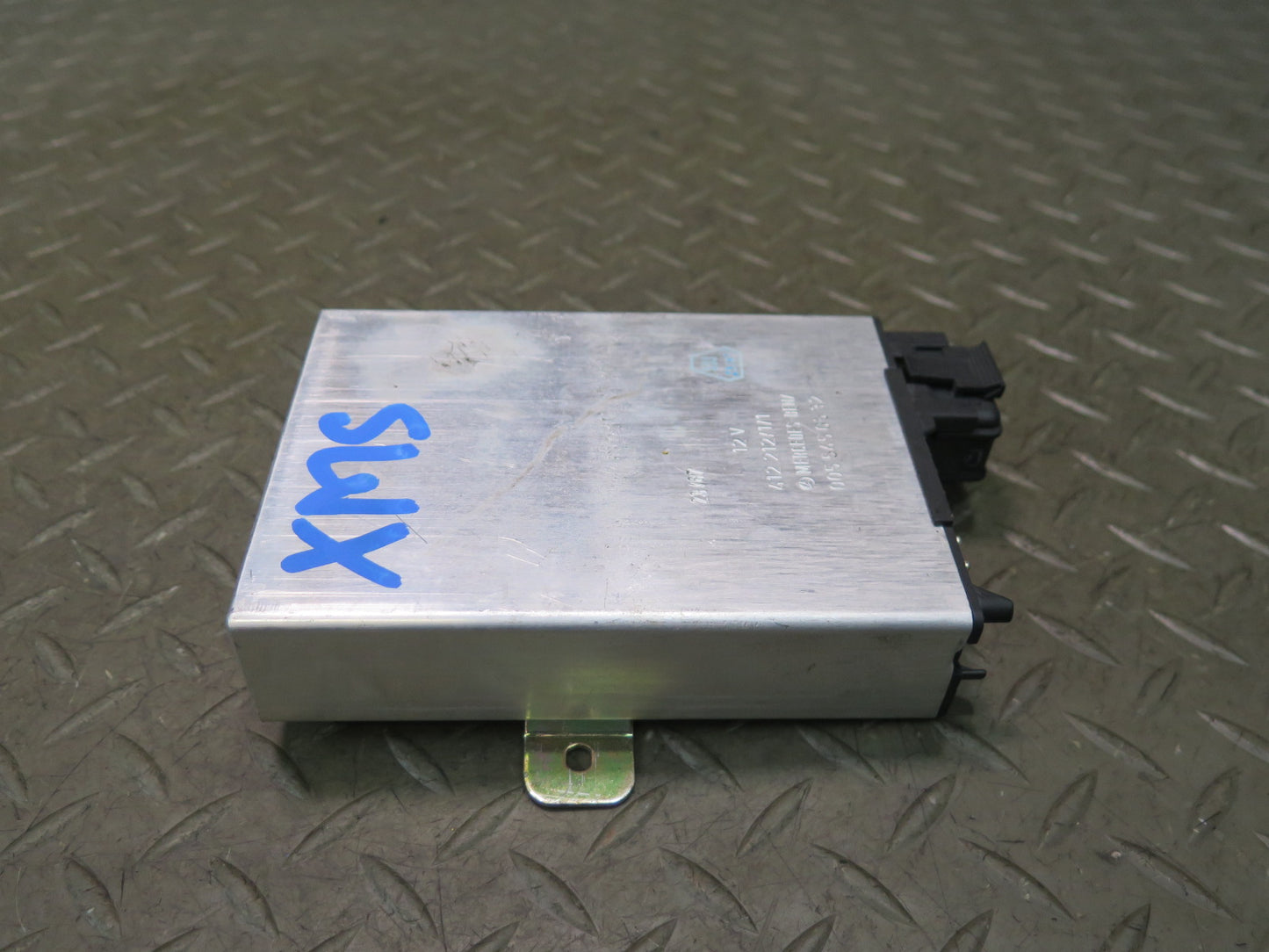 86-91 Mercedes W126 560SEL Cruise Control Module Unit 0055450532 OEM