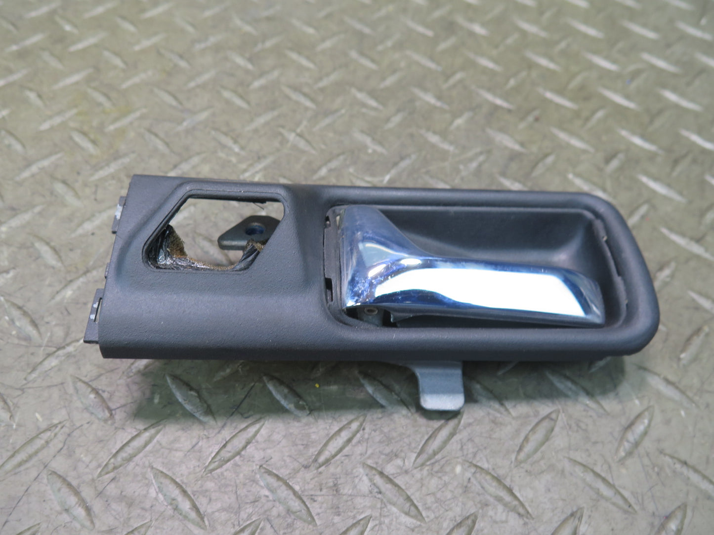 86-91 Mercedes W126 560SEL Front Left Door Interior Pull Handle w Trim OEM