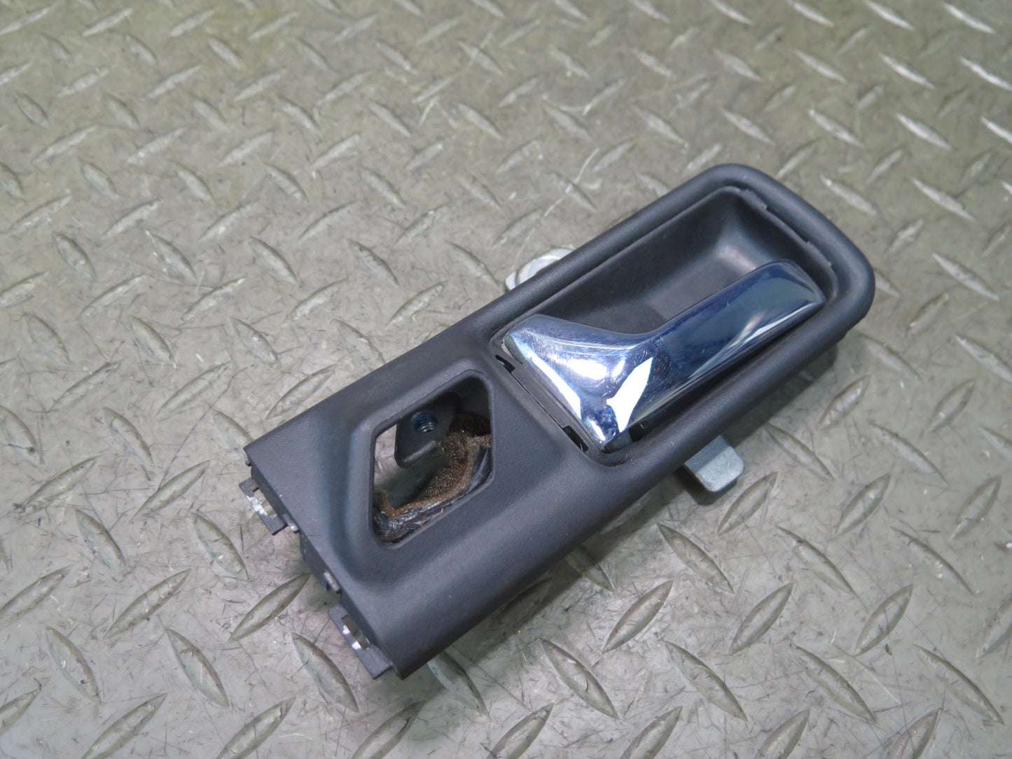 86-91 Mercedes W126 560SEL Front Left Door Interior Pull Handle w Trim OEM