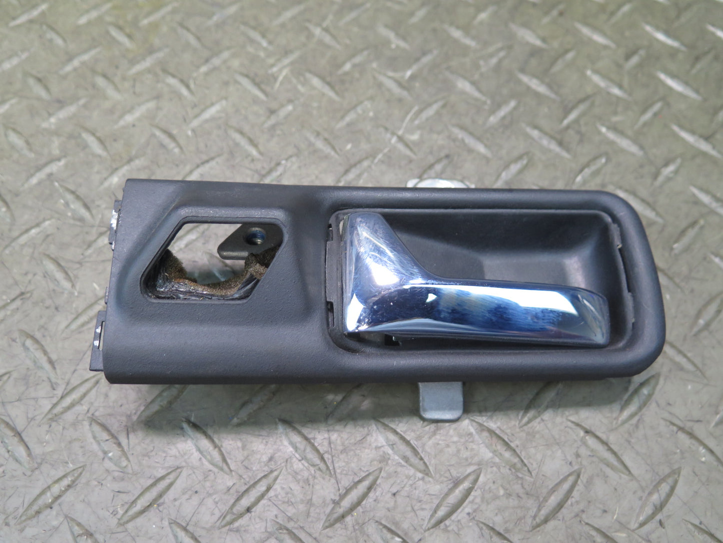 86-91 Mercedes W126 560SEL Front Left Door Interior Pull Handle w Trim OEM