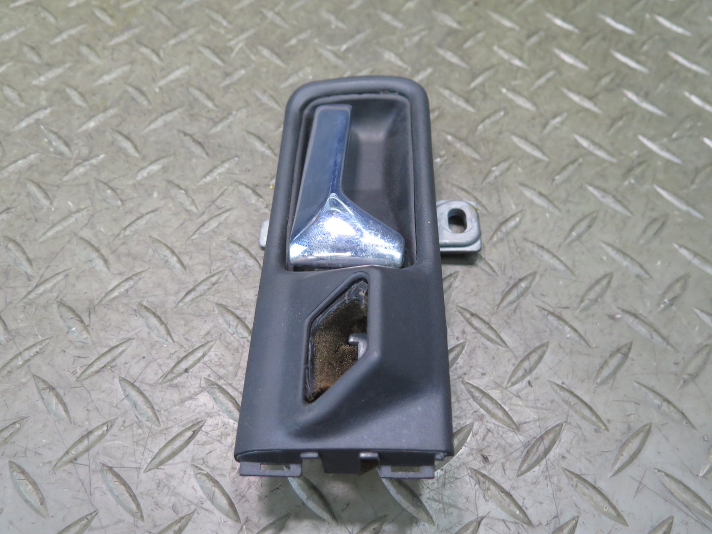 86-91 Mercedes W126 560SEL Front Right Door Interior Pull Handle w Trim OEM