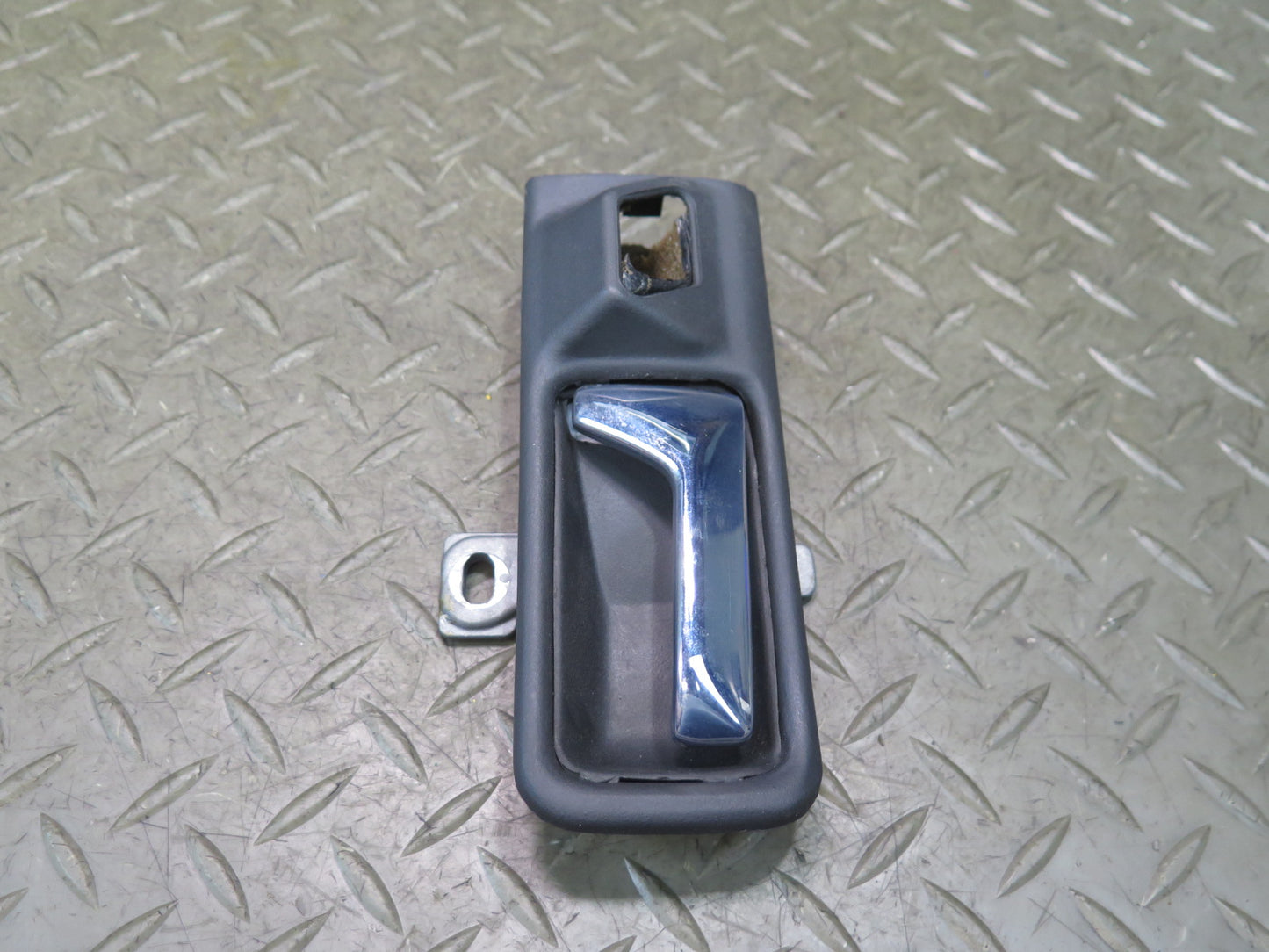86-91 Mercedes W126 560SEL Front Right Door Interior Pull Handle w Trim OEM