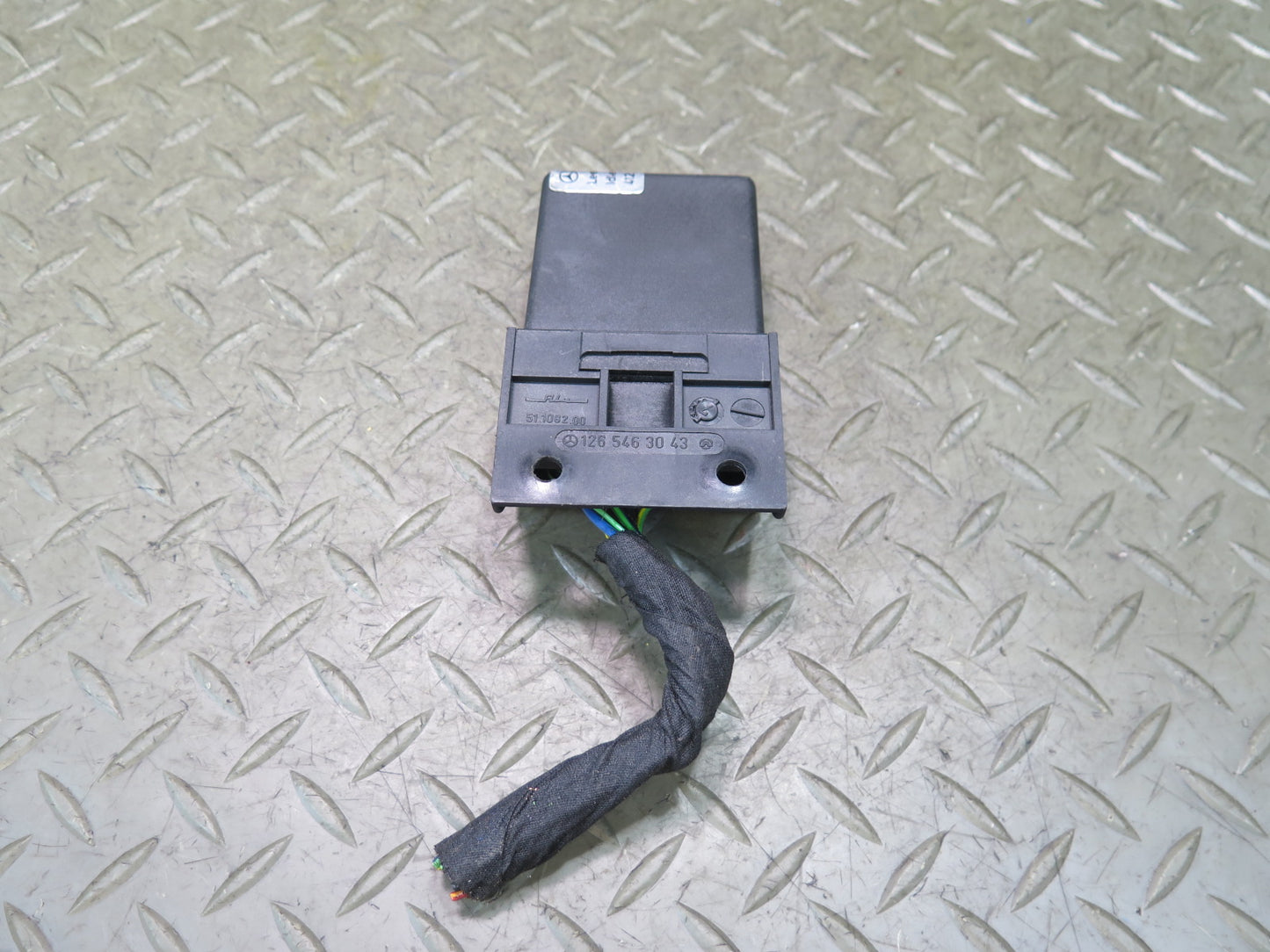 86-91 Mercedes W126 560SEL Speed Control Module Relay Unit 0045451132 OEM