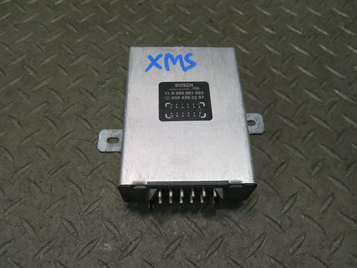 86-91 Mercedes W126 R107 Seat Belt Relay Control Module 0008200297 OEM