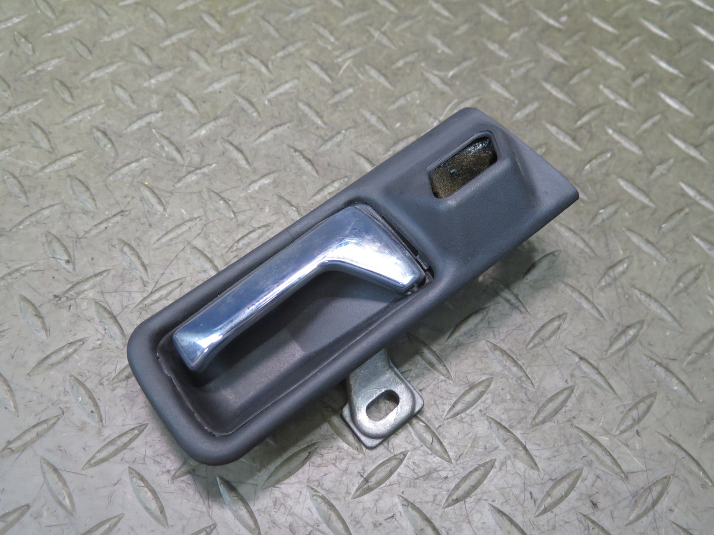 86-91 Mercedes W126 560SEL Rear Right Door Interior Pull Handle w Trim Damaged
