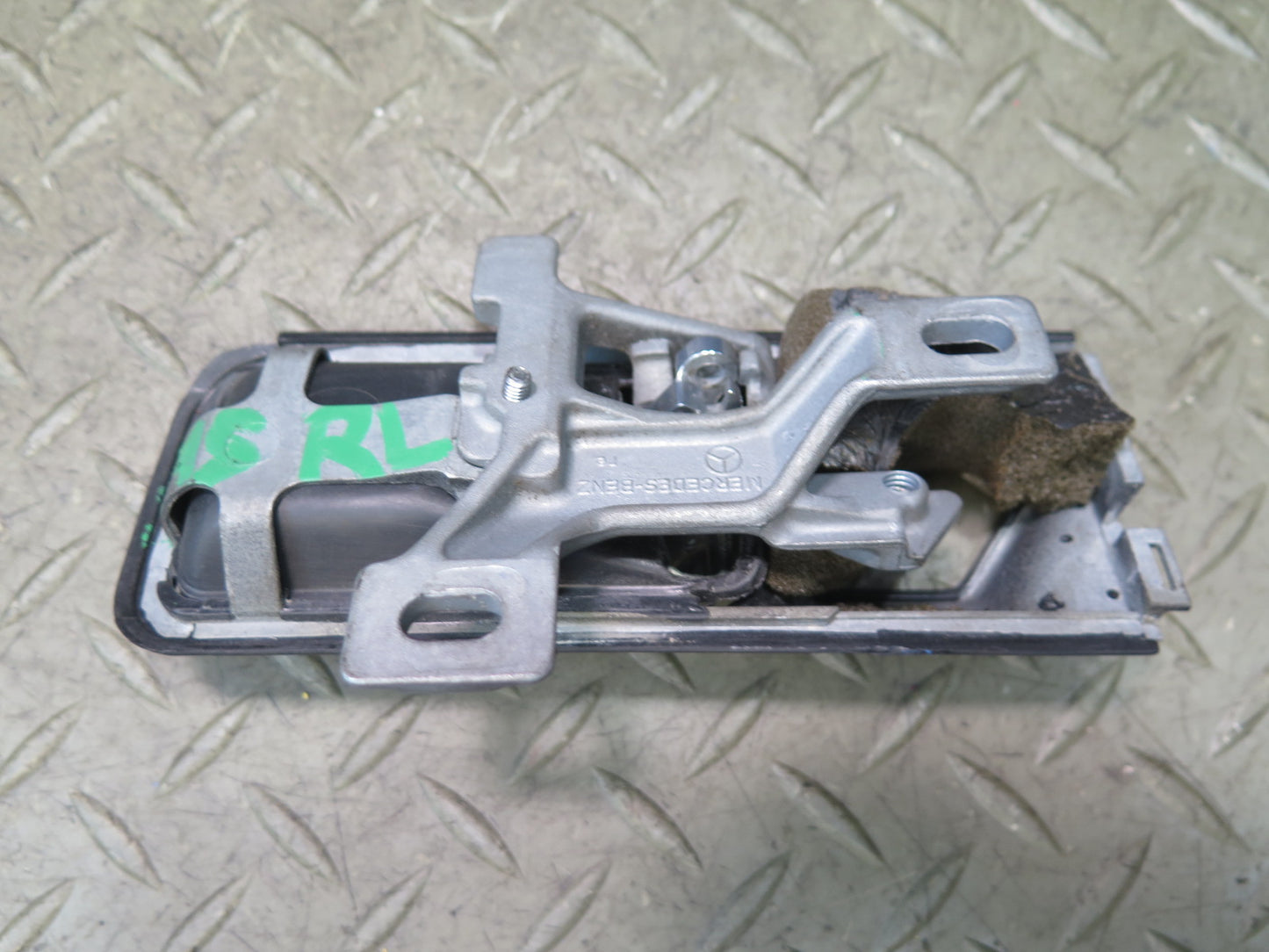 86-91 Mercedes W126 560SEL Rear Left Door Interior Pull Handle w Trim Damaged