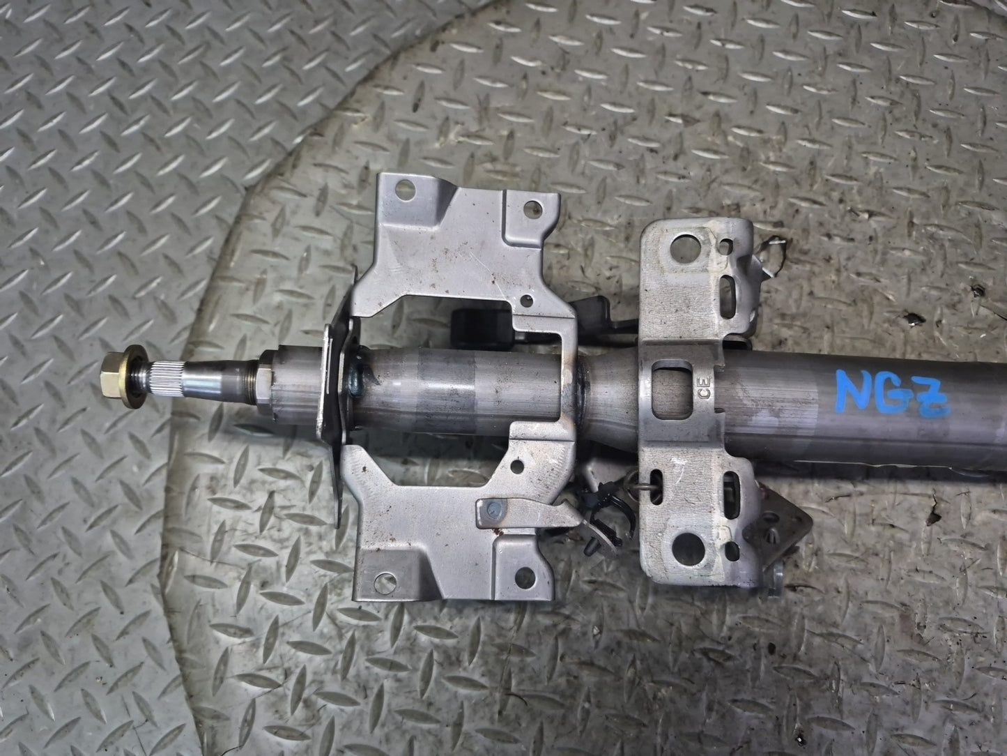 04-06 Nissan Z33 350Z Convertible Steering Column Assembly OEM